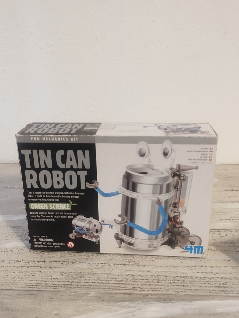 4M toysmith, kidzRobotix tin Can Robot dIY science kits STEM